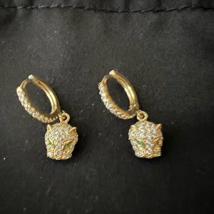 Panther earring Huggies